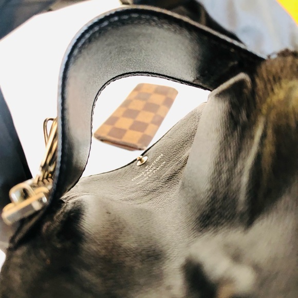 GENUINE SET OF (4) Louis Vuitton Damier Taiga Key Coin Case - Picture 13 of 16